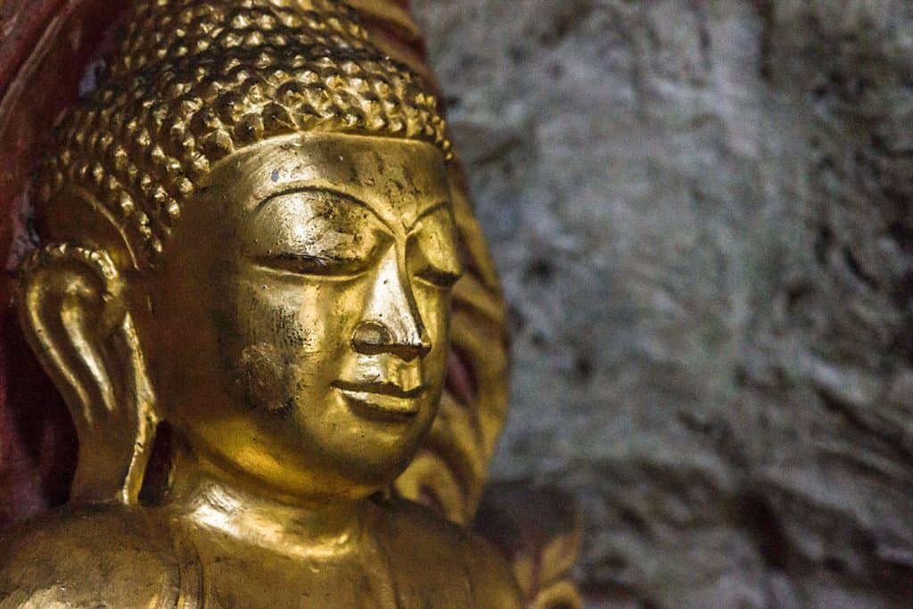 Face of a golden buddha