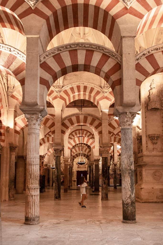 red and white arcs in cordoba's cathedral