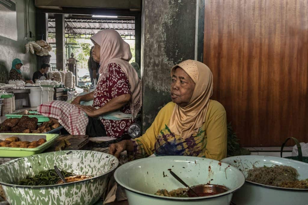 vendors in morning market