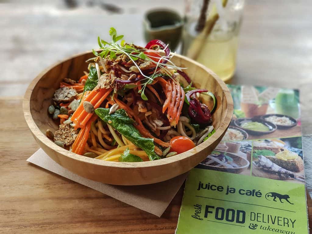 vegan salad in Ubud BAli