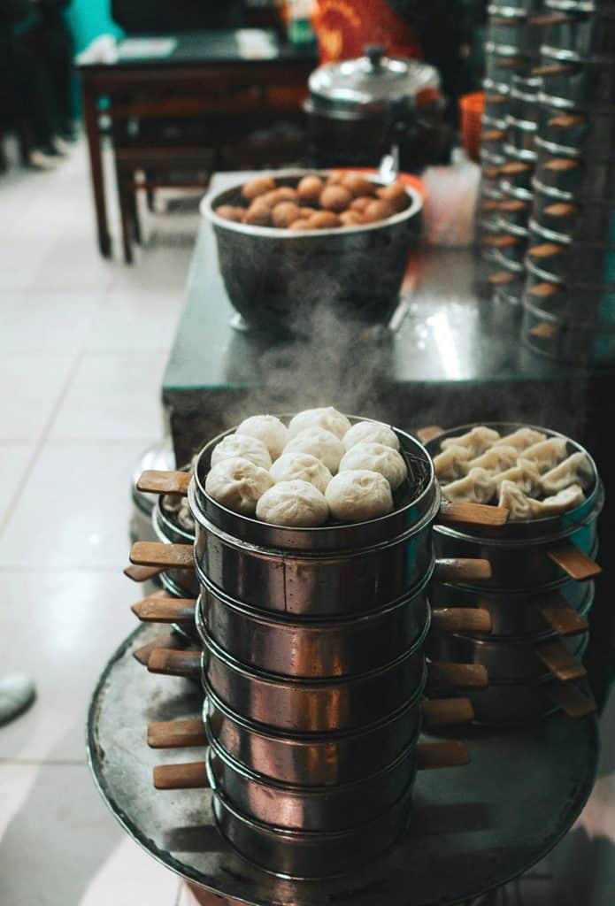 Dumplings and dim sums in the streets of Singapore