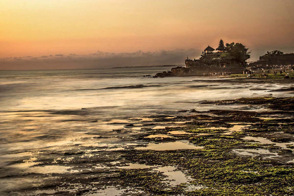 Bali's Pura Tanah Lot - a must for your bucket list
