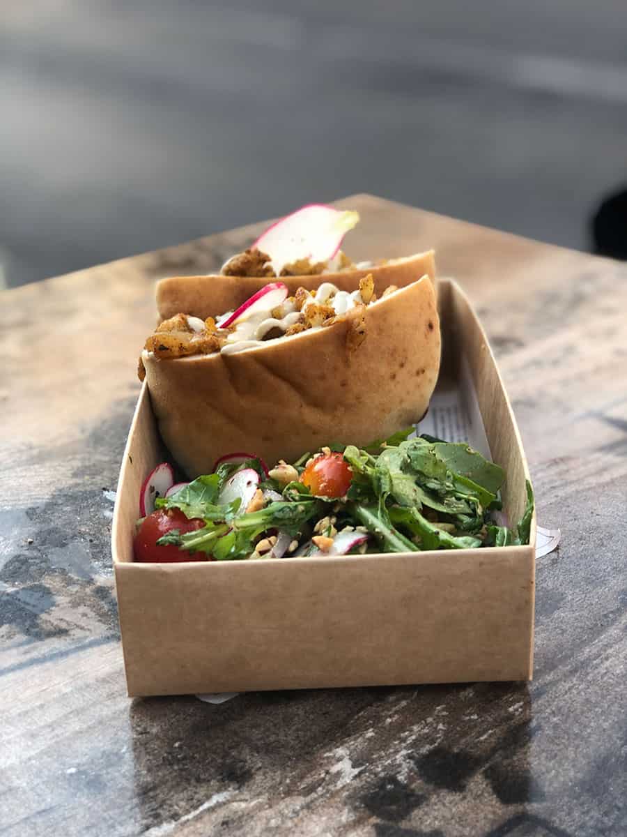 Pita bread in Shuk Mahane Yehuda