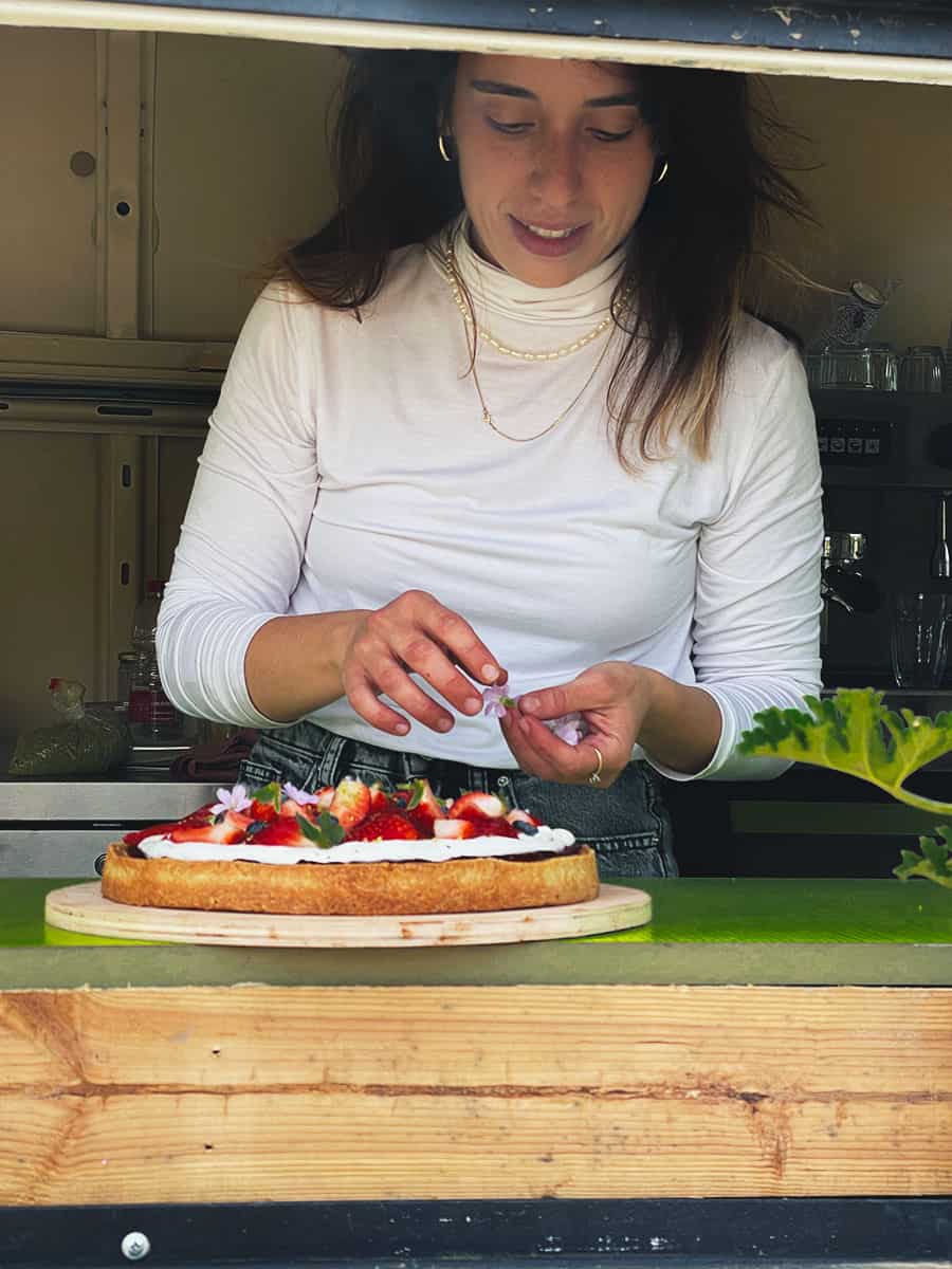 קישוט פאי תותים במשק רוקל'ה